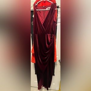 Long sexy velvet dress with slit